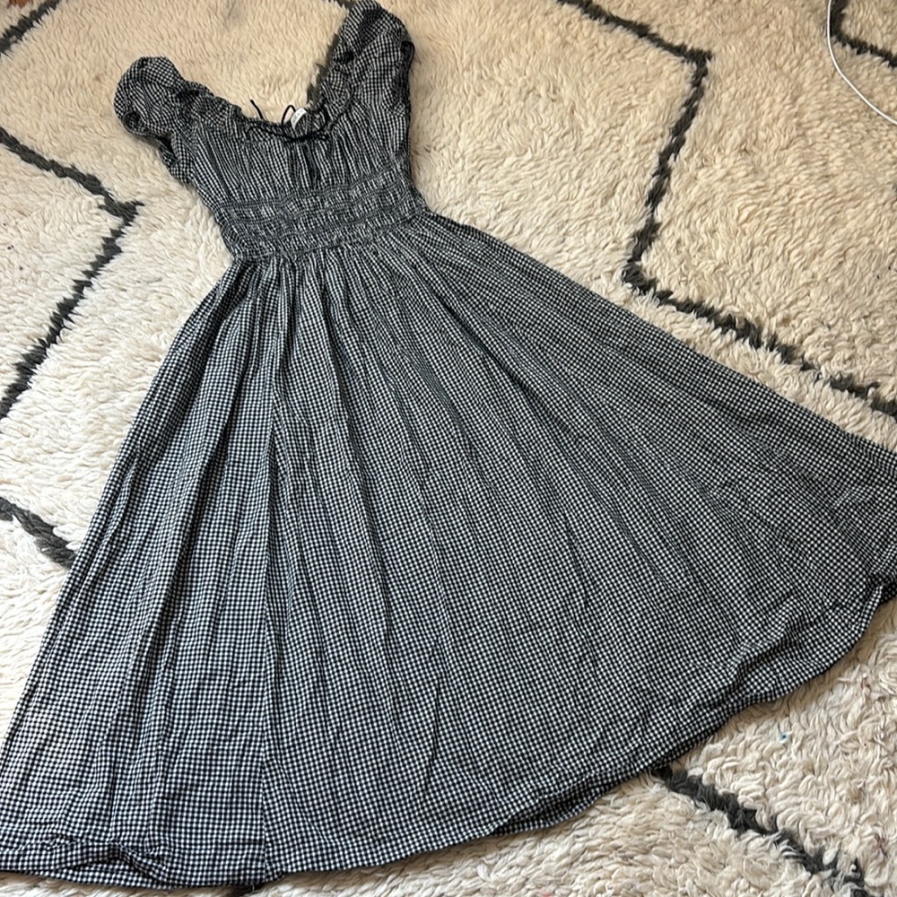 Doen Quinn Dress - Picture 11 of 17